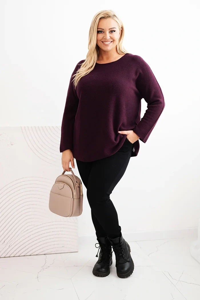 Sweter damski plus size z dekoltem łódką śliwkowy - obrazek 2